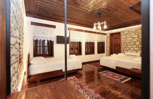 Berat Hotel | Oda e Gurit - Boutique Hotel