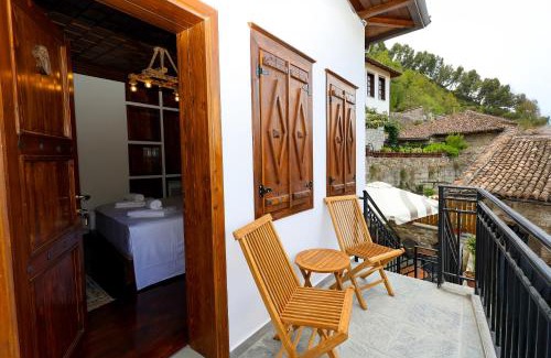 Berat Hotel | Oda e Gurit - Boutique Hotel