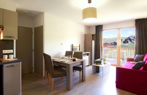 Plagne Villages Apartment | Odalys Référence Front de Neige by Interhome