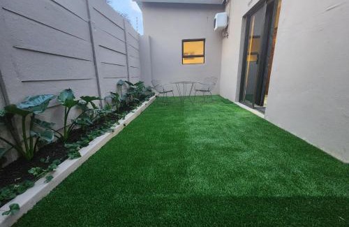 Pretoria Apartment | Ode to Serenity Cottage