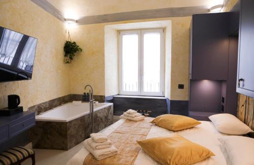 Naples City Centre House | Odeon Neapolis