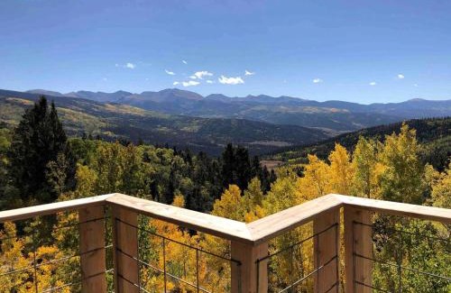 San Luis House | Off-Grid yet Modern Tree House in the Sangre de Cristo Mountains, Colorado