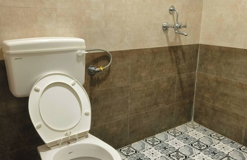 Bani Park Hotel | Ohh Hostler Jaipur