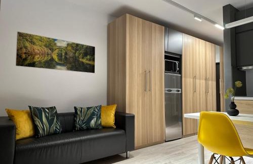 Iasi Apartment | OHM Smart Studio