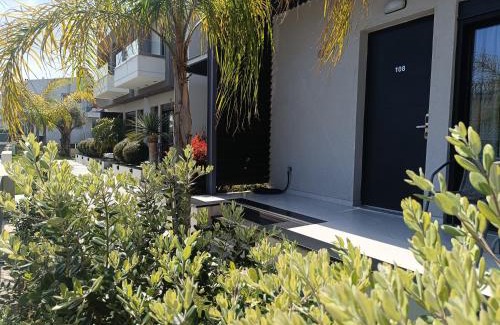 Gefira Mpania Apartment | Oikos 9 Rooms and Suites