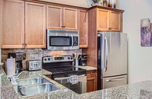 Big White Ski Resort Condo | Okanagan - Stonegate Resort Unit C402