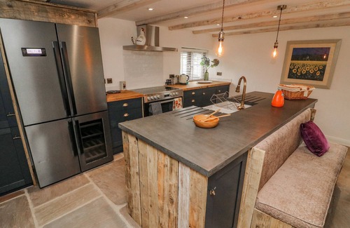 Pilling Cottage | OLD BELL WORKS, pet friendly, character holiday cottage in Pilling