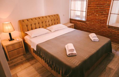Telavi Hotel | Old Chache House
