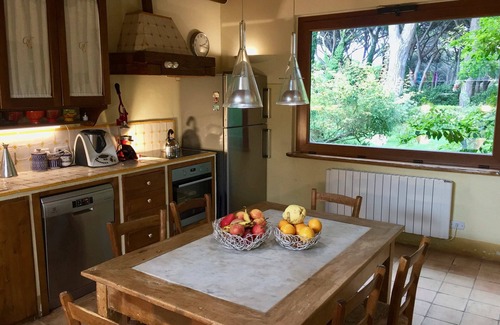 Anzio Villa | Old farmhouse in private park with swimming pool