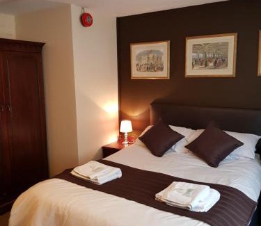 Stony Stratford Hotel | Old George Hotel