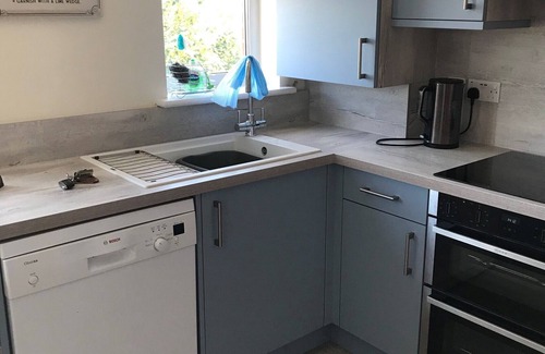 Harwich Apartment | Old Lighthouse Views