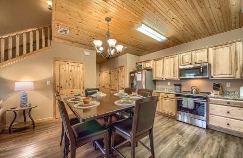 Gruene Apartment | Old Mills Resort OM A13