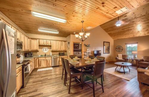 Gruene Apartment | Old Mills Resort OM A13