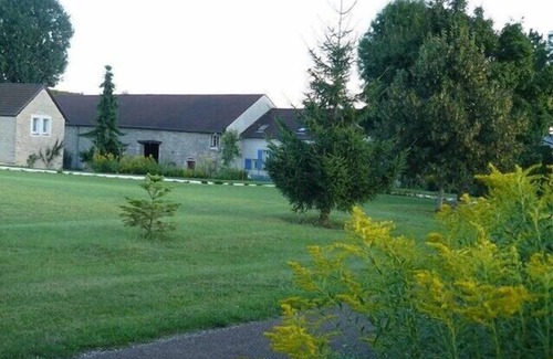 Lantenay Cottage | Old renovated farmhouse, 20 min from Dijon, 1243 miles from the Vineyard coasts