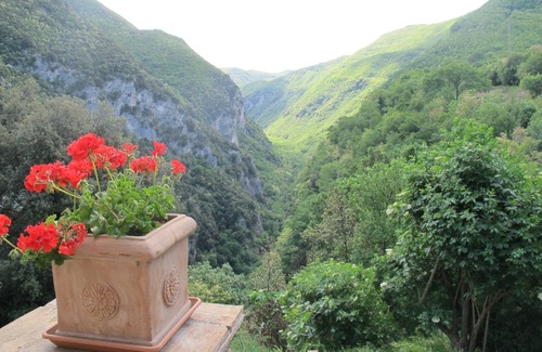Ferentillo House | Old rural house with garden & SPA in the village of Valnerina