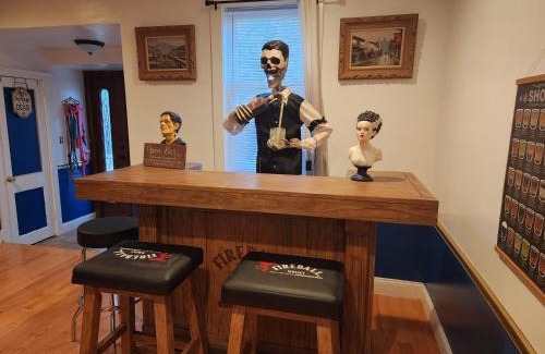South Peabody House | Old Salem Inn House 15 mins from downtown Salem