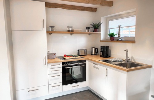 Ohne Apartment | Old stable - on the right. Rural. Terrace. In twos or threes.