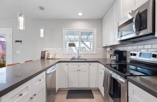 South Scottsdale Apartment | Old Town Gem Pool Arcade EV Fun Near It All!
