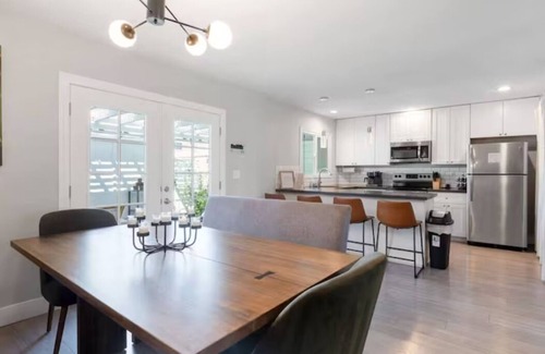 South Scottsdale Apartment | Old Town Gem Pool Arcade EV Fun Near It All!
