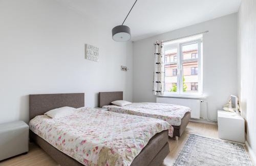 Old Town Apartment | Old Town Hearh Light and Open Modern Flat VIP