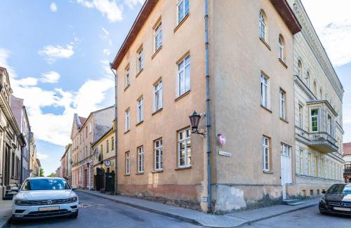 Old Town Apartment | Old Town Hearh Light and Open Modern Flat VIP