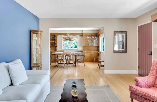 Templeton House | Old Vine House - 360 degree vineyard views!