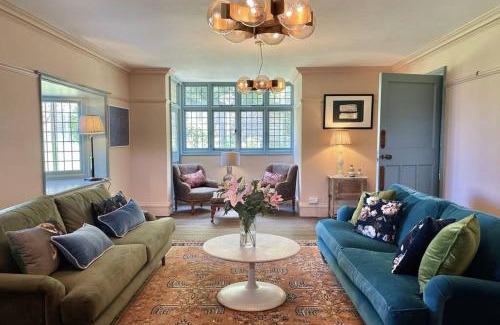 Martin House | Oldestairs House - Coastal home on the beach