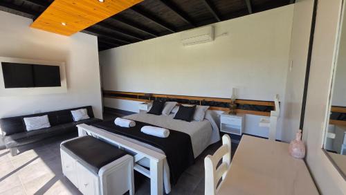 Bajo Lunlunta Resort | OlivaNegra Resort - Oliva1