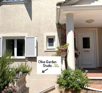 Souli Apartment | Olive Garden Studio