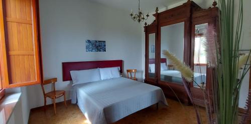 Monte Sant'Angelo Apartment | Olivo Macchia