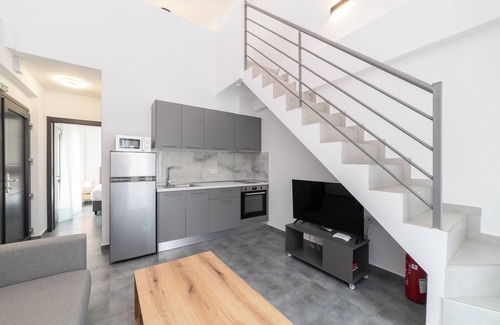 Paralia Ofryniou Villa | Olympiada-Two Bedroom Loft