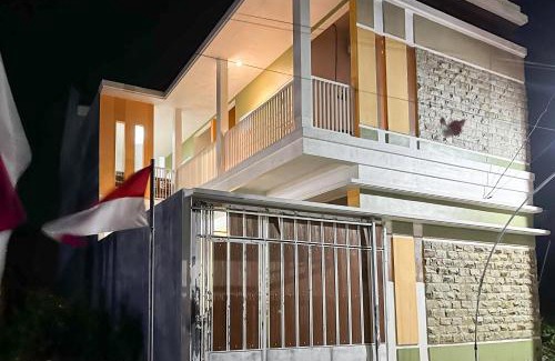 Probolinggo Hotel | Oma Kost 3 Probolinggo Mitra RedDoorz