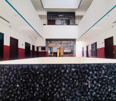 Thrissur Hotel | Omega Tourist Home