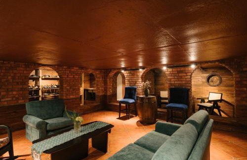 Soc Son Villa | OMELY villa Sóc Sơn - Venuestay