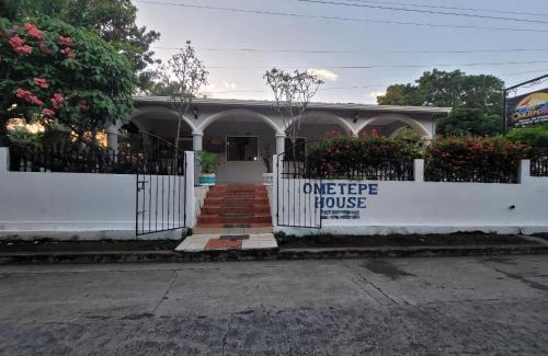 Moyogalpa Bed & Breakfast | Ometepe House