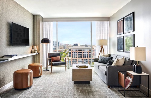 Tempe Hotel | Omni Tempe Hotel at ASU