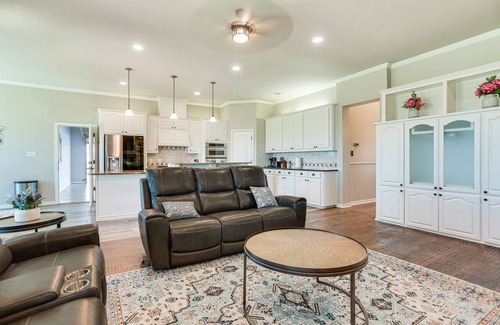Weston House | On 10 Acres: Celina Ranch w/Pool & Fire Pit!