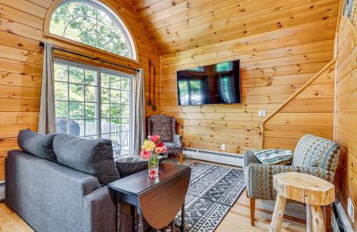 Farmington House | On Baxter Lake Wooded Retreat Near Trails