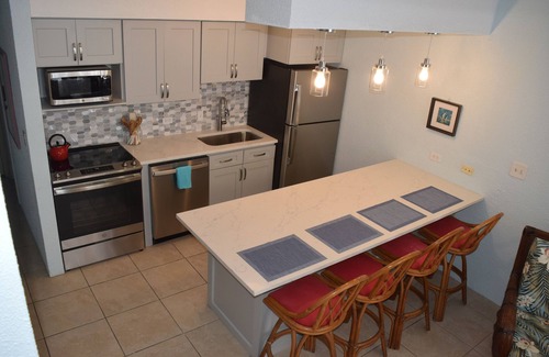 Estate Golden Rock Condo | On Beautiful Sugar Beach: Beachfront Condo in Club St Croix Complex