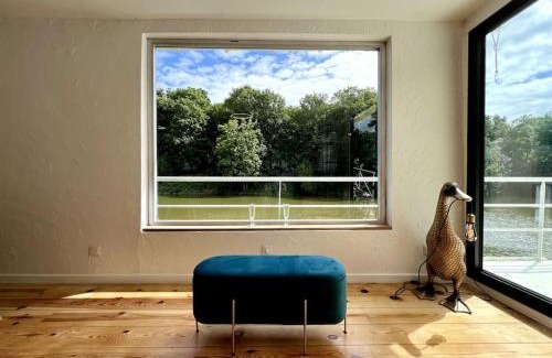 Le Port-Marly Apartment | On boat luxury - 6 pers - view