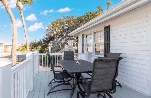 Savannah Beach House | On Cloud Nine
