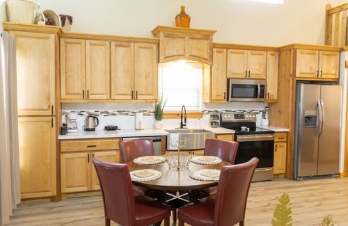 Willis Cottage | on lake time tiny living