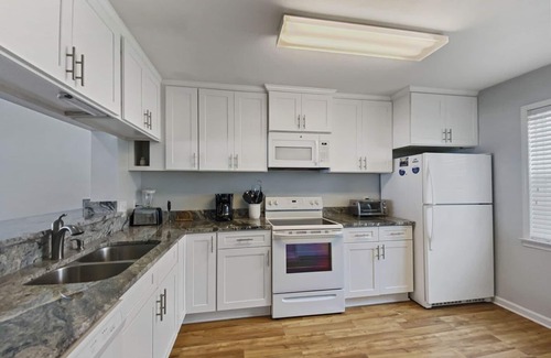 Inlet Beach House | "On the Beach" | Beach Front | Steps to the Beach | 2 Bikes Included