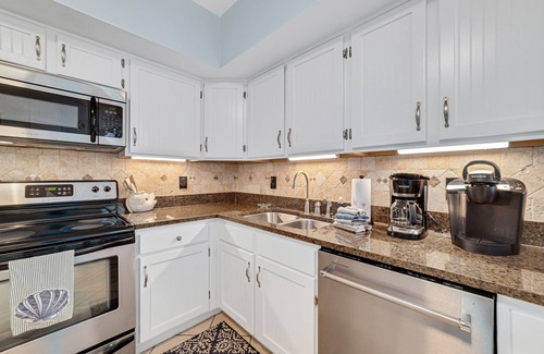Orange Beach Condo | ON THE BEACH! REMODELED CORNER UNIT with balconies in every room! 6th floor!
