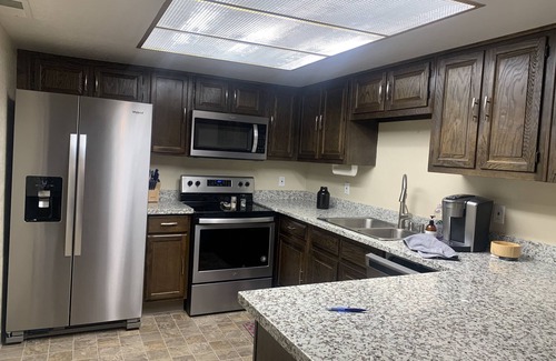 Reno Condo | On the beautiful Truckee River, walk to town and all attractions