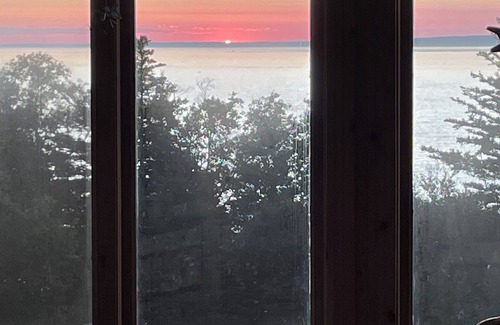 Kings County Cottage | On the Edge of Fundy Private Cottage Getaway