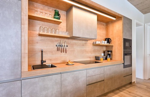 Koprivnica House | On the outskirts of Koprivnica is this modern vacation home with swimming pool and indoor spa area.