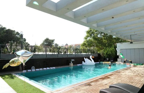 Zikhron Ya'aqov House | On The Rocks