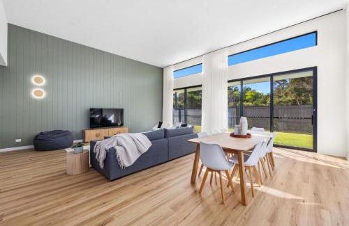 Inverloch House | Once Upon A Tide Linen included