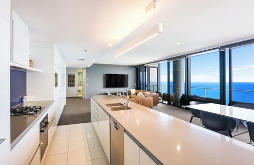 Surfers Paradise Apartment | One and Only - Circle on Cavill Sub Penthouse 2672 - 5 bedrooms Level 67